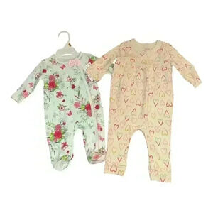 Baby Girl Floral and Hearts Sleeper Bundle, Newborn & 3/6 months